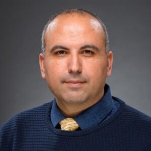 Emre Tokgov headshot